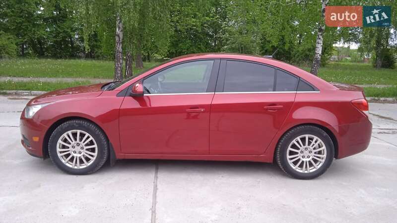 Седан Chevrolet Cruze 2011 в Сумах