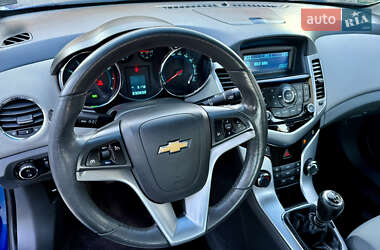 Седан Chevrolet Cruze 2010 в 