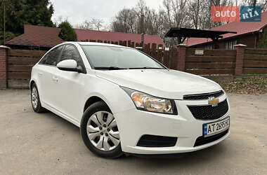 Седан Chevrolet Cruze 2014 в Тлумаче