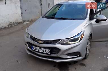 Хэтчбек Chevrolet Cruze 2018 в 