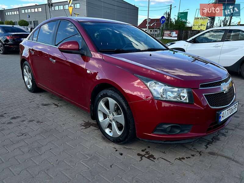 Седан Chevrolet Cruze 2012 в 