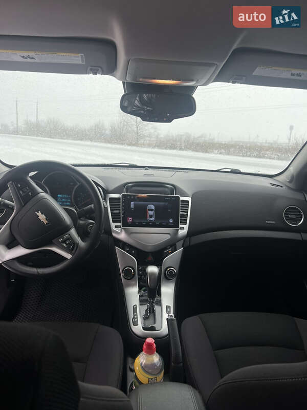 Седан Chevrolet Cruze 2013 в Полтаве фото 7 Седан Chevrolet Cruze 2013 в Полтаве