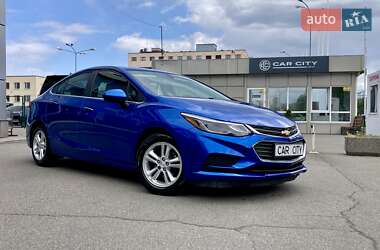 Седан Chevrolet Cruze 2016 в Киеве
