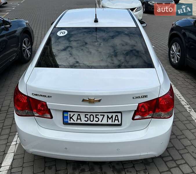 Седан Chevrolet Cruze 2012 в Киеве