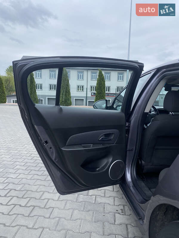 Хетчбек Chevrolet Cruze 2011 в Вінниці