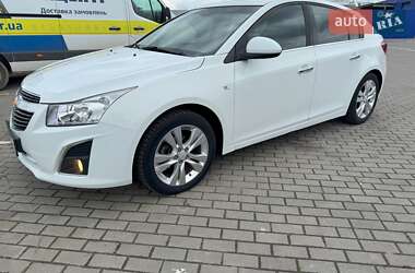 Хетчбек Chevrolet Cruze 2012 в 