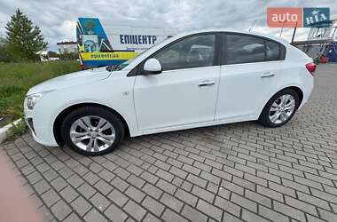 Хетчбек Chevrolet Cruze 2012 в 