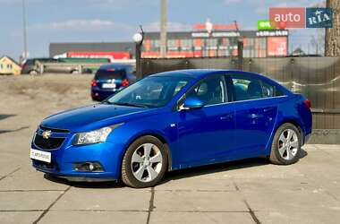Седан Chevrolet Cruze 2011 в 