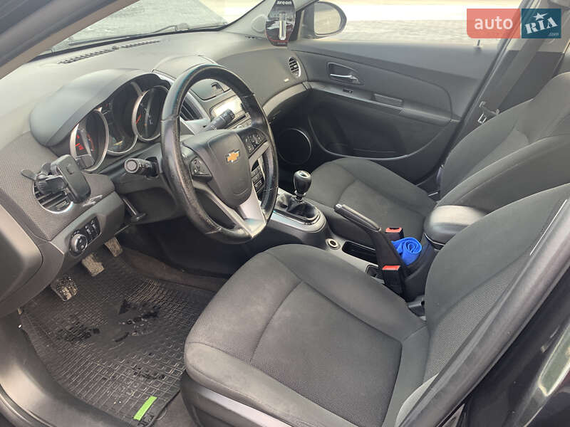 Универсал Chevrolet Cruze 2012 в Каменец-Подольском