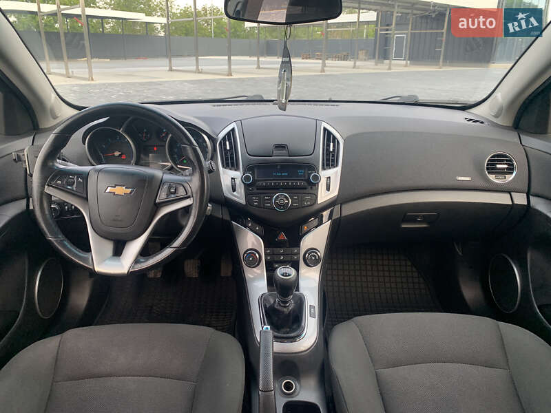 Универсал Chevrolet Cruze 2012 в Каменец-Подольском