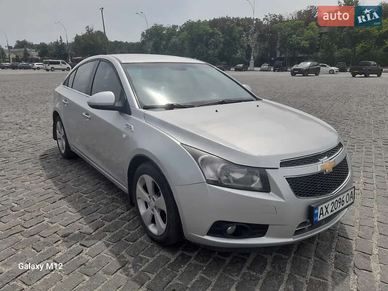 Седан Chevrolet Cruze 2012 в Харкові