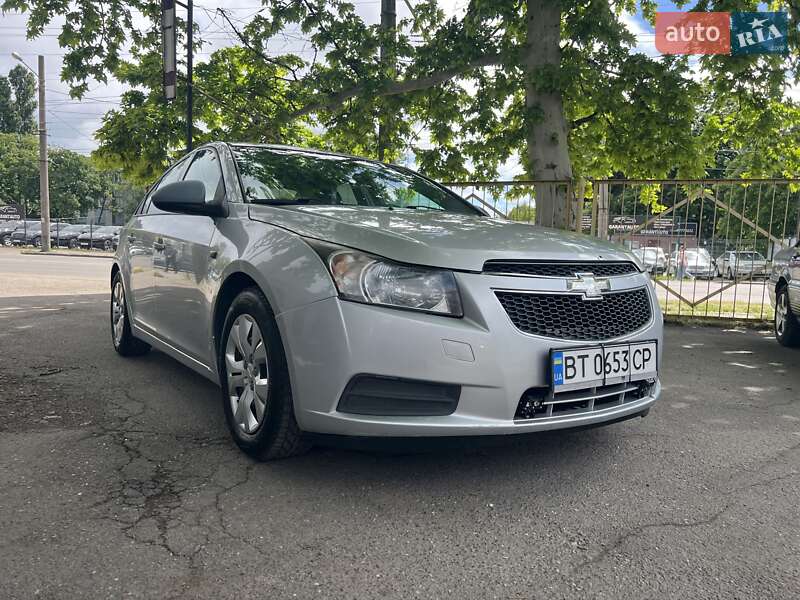 Седан Chevrolet Cruze 2013 в 