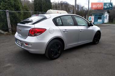 Хэтчбек Chevrolet Cruze 2012 в 