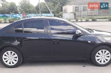 Седан Chevrolet Cruze 2012 в 