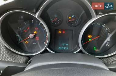Седан Chevrolet Cruze 2011 в 