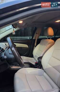 Седан Chevrolet Cruze 2013 в 