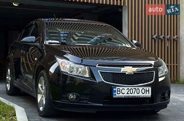 Седан Chevrolet Cruze 2011 в Львове