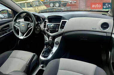 Седан Chevrolet Cruze 2009 в 