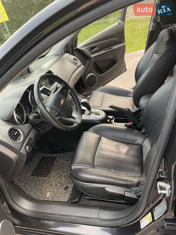 Седан Chevrolet Cruze 2012 в Киеве