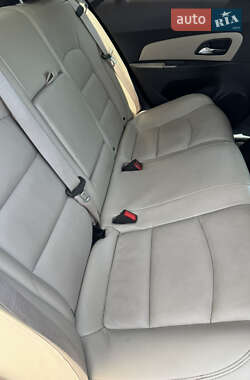 Седан Chevrolet Cruze 2014 в 