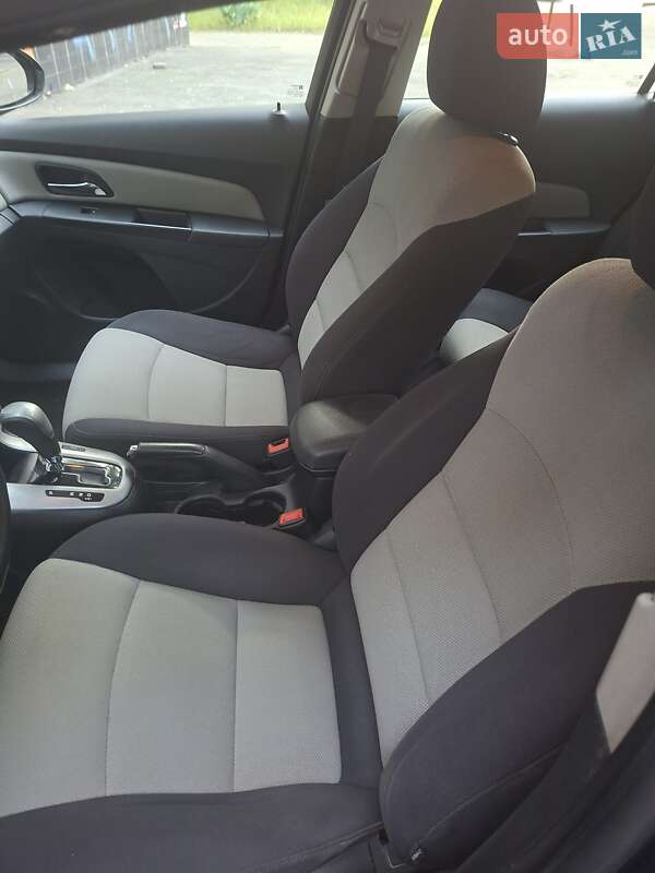 Седан Chevrolet Cruze 2013 в Одессе