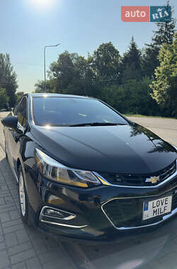 Хэтчбек Chevrolet Cruze 2017 в Славянске