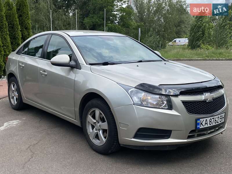 Chevrolet Cruze 2013