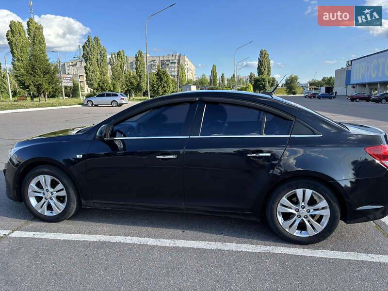 Седан Chevrolet Cruze 2012 в Кременчуге