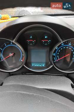 Седан Chevrolet Cruze 2012 в Чернігові