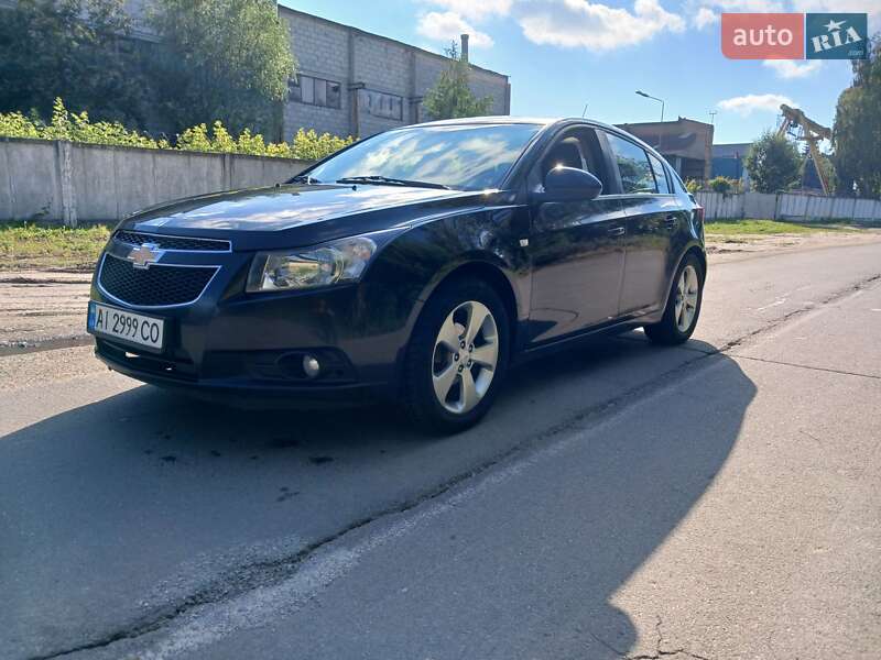 Хетчбек Chevrolet Cruze 2011 в Вишгороді