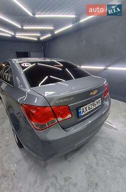 Седан Chevrolet Cruze 2013 в Харькове