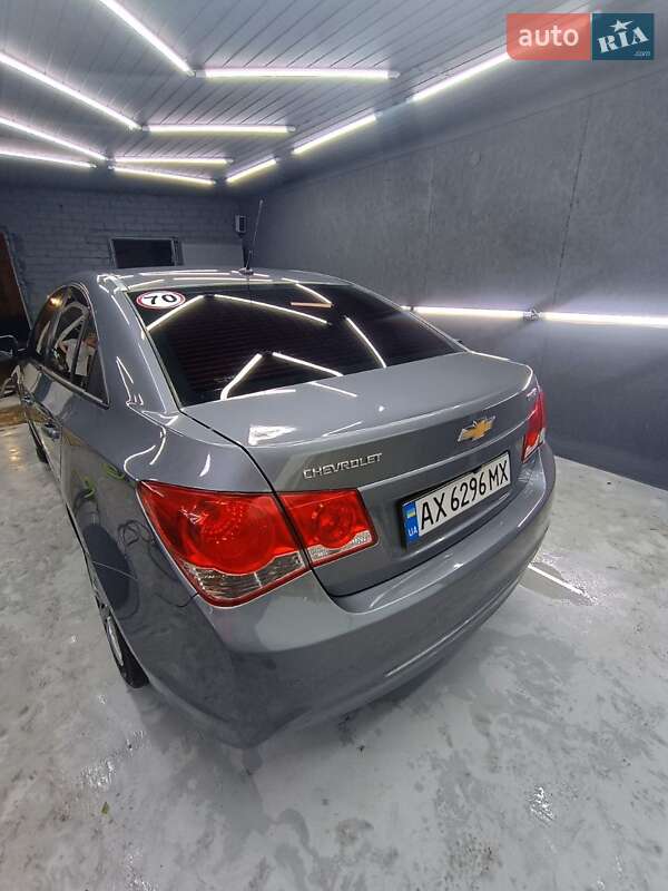 Chevrolet Cruze 2013