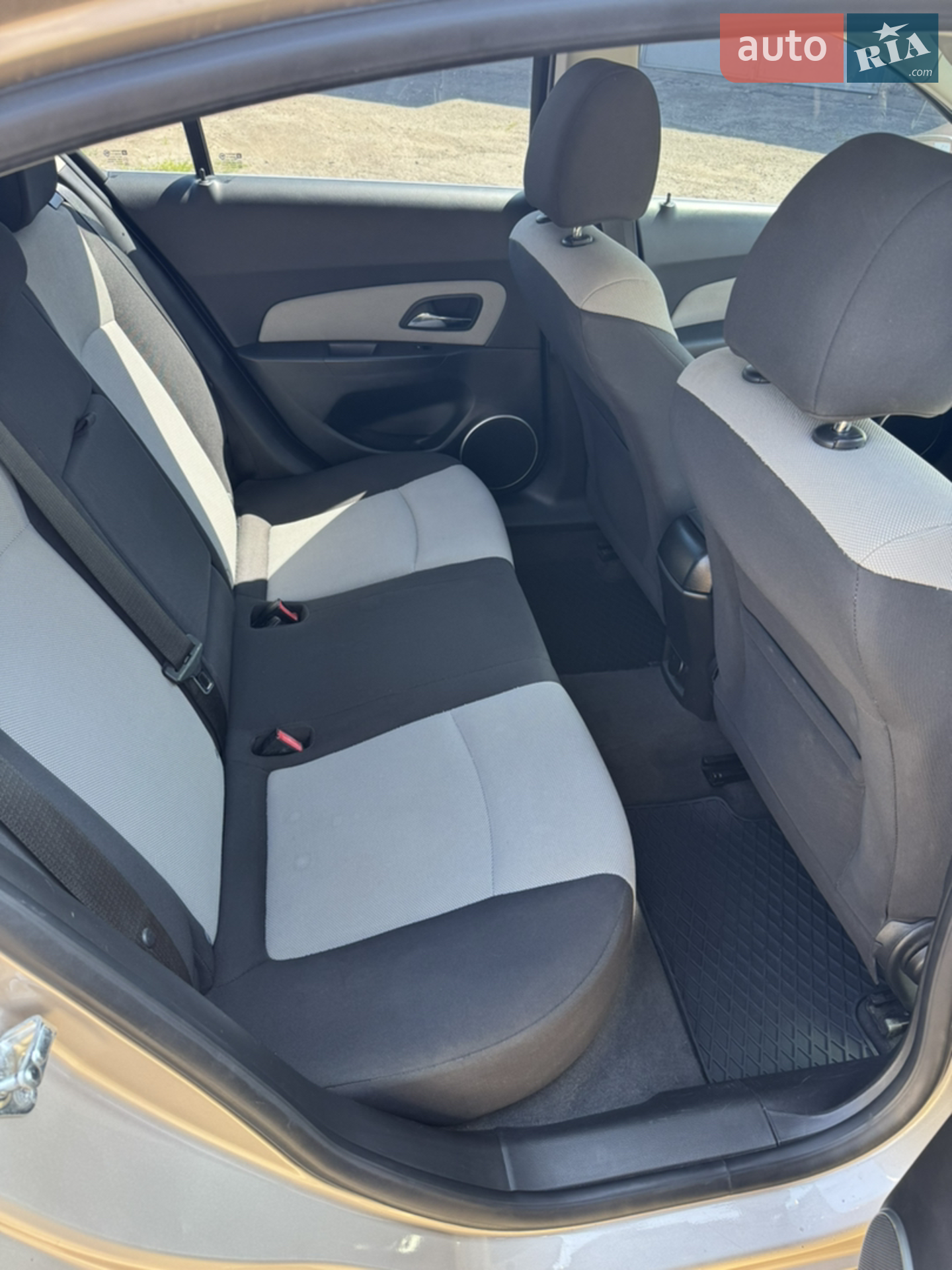 2011 Chevrolet Cruze - мініатюра 11