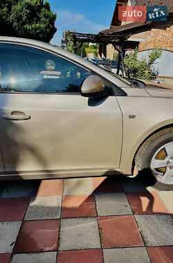 Седан Chevrolet Cruze 2011 в 