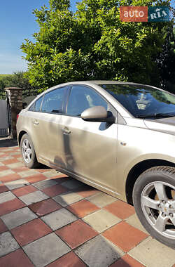 Седан Chevrolet Cruze 2011 в 