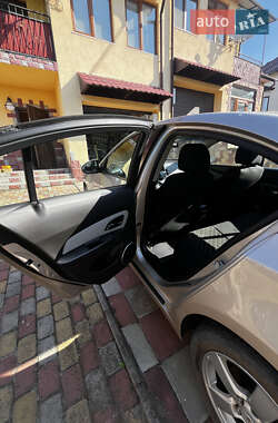 Седан Chevrolet Cruze 2011 в 