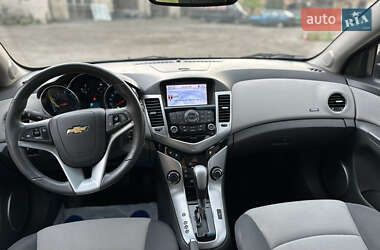 Седан Chevrolet Cruze 2010 в 
