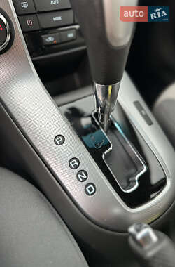 Седан Chevrolet Cruze 2010 в 