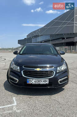 Седан Chevrolet Cruze 2015 в Львове