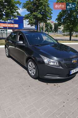 Седан Chevrolet Cruze 2015 в Киеве