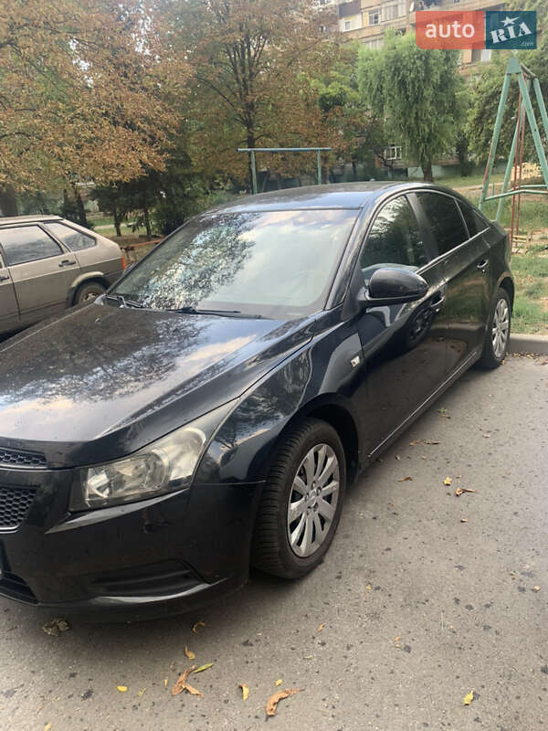 Седан Chevrolet Cruze 2009 в Ужгороді