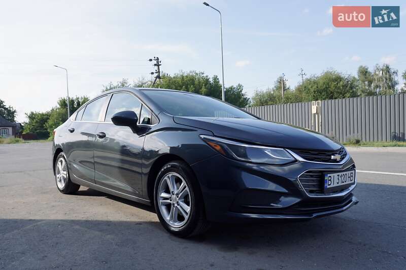 Седан Chevrolet Cruze 2018 в Лохвице