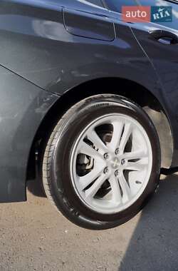 Седан Chevrolet Cruze 2018 в Киеве
