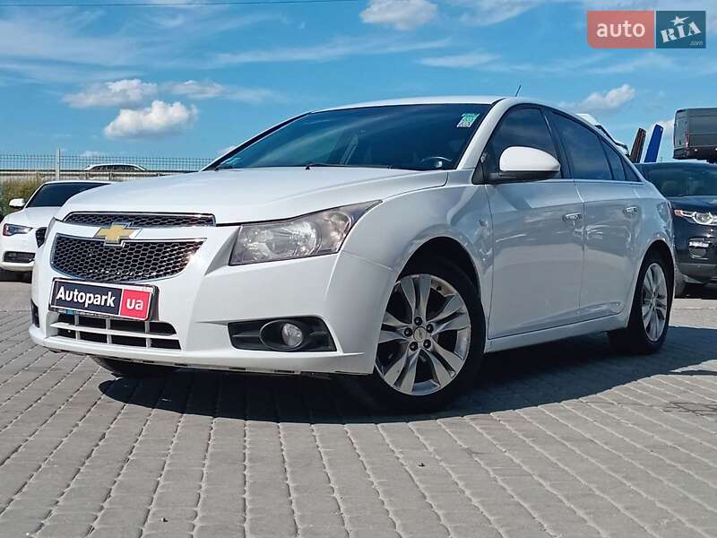 Седан Chevrolet Cruze 2012 в Львове