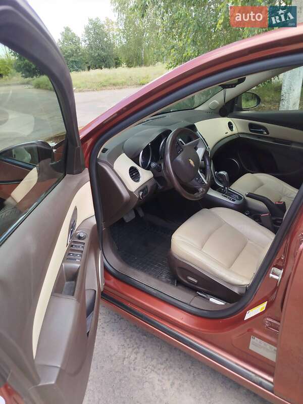 Седан Chevrolet Cruze 2013 в Краматорске