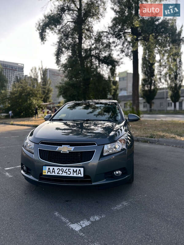 Chevrolet Cruze 2011