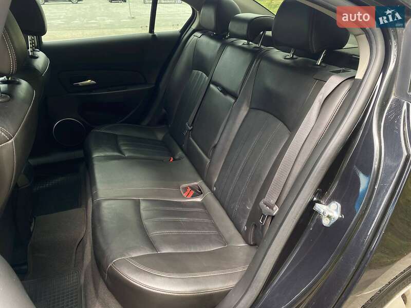 Седан Chevrolet Cruze 2012 в Киеве