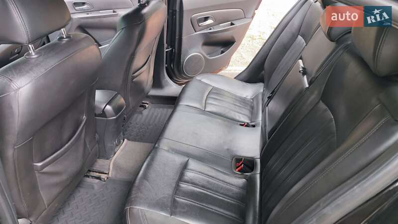 Седан Chevrolet Cruze 2012 в Кропивницькому