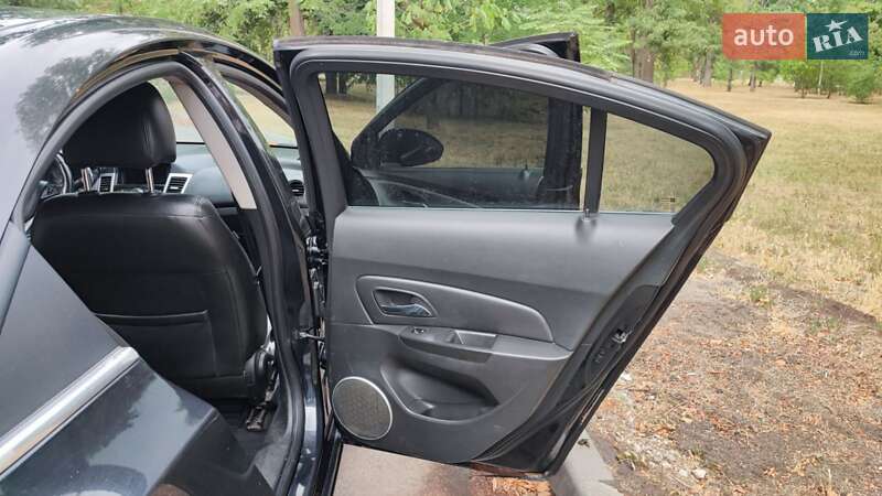 Седан Chevrolet Cruze 2012 в Кропивницькому