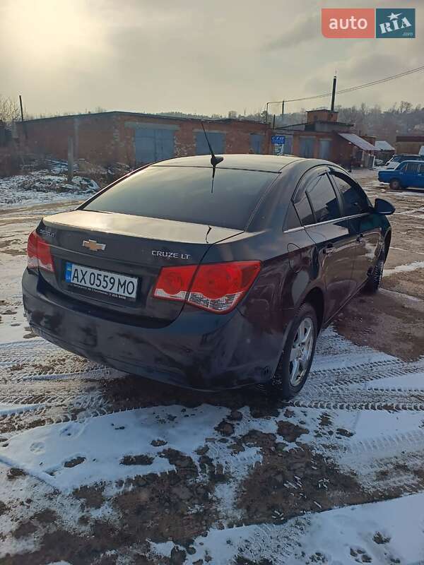 Седан Chevrolet Cruze 2011 в Хмельницькому